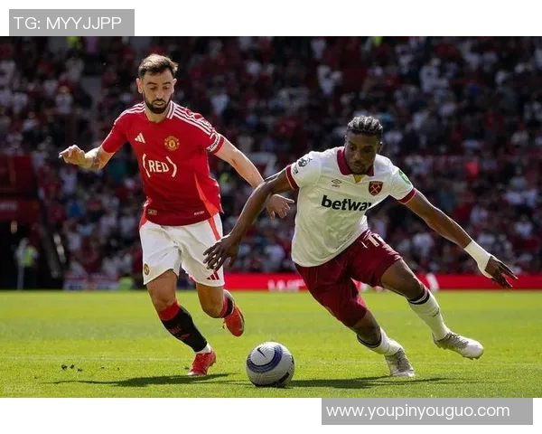 西汉姆联边锋库杜斯即将转会加盟托特纳姆热刺队助力新赛季